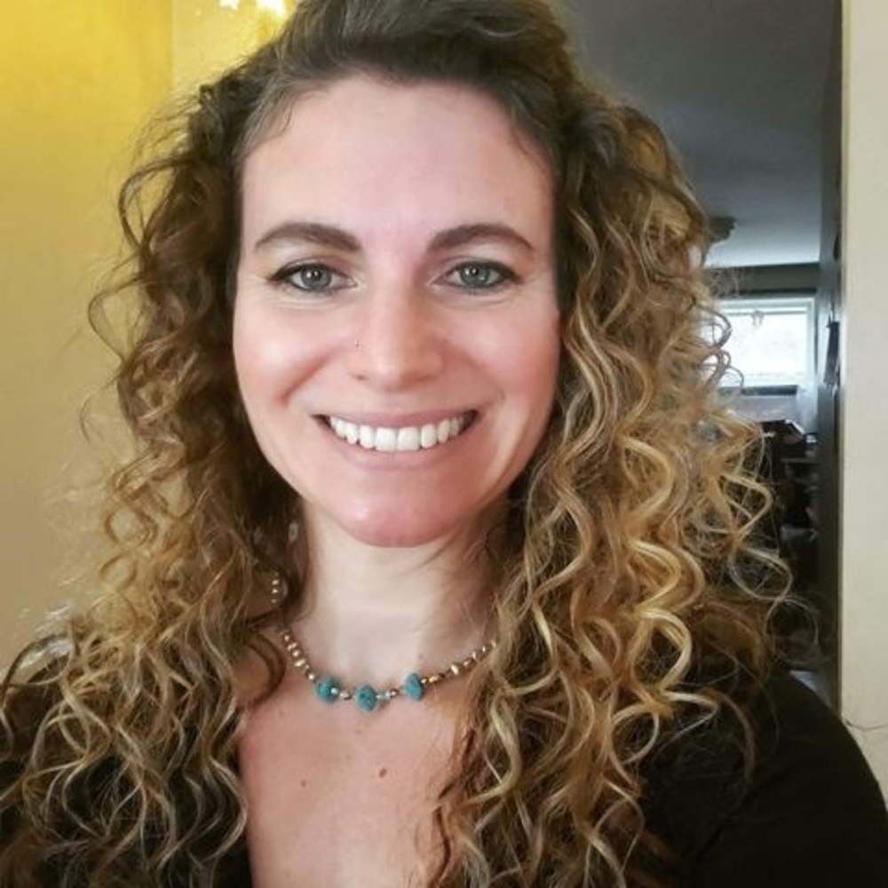 Meet your Posher, Ria